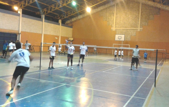 atletas, equipe, cidade, nacional, Toledo, estado, conseguir, participar, maior, Associao, inscreveram, etapa, correm, cumprir, entre, acontecer, neste, Badminton, Nacional, Campeonato, julho, evento, grande, Etapa, Paran, realizado, esforo