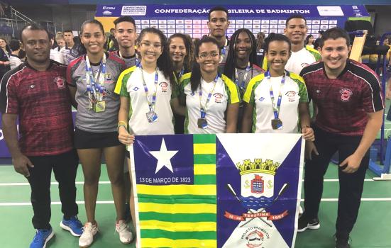 atletas, categoria, competio, Badminton, ASBAGDI, participantes, Projeto, jovens, adulto, contou, Campeonato, fevereiro, domingo, Interclubes, realizada, Encerrado, Bahia, presena