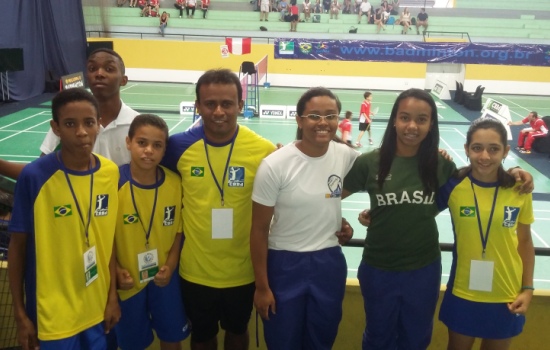 atletas, Brasil, badminton, disputaro, segue, Andr, Santo, pases, Amrica, Equador, Paraguai, Antnia, Chile, Pedro, Americano, Jnior, Internacional, Campeonato, nesta, segunda-feira, evento, esportivo, Iniciou, complexo, realizado, sendo