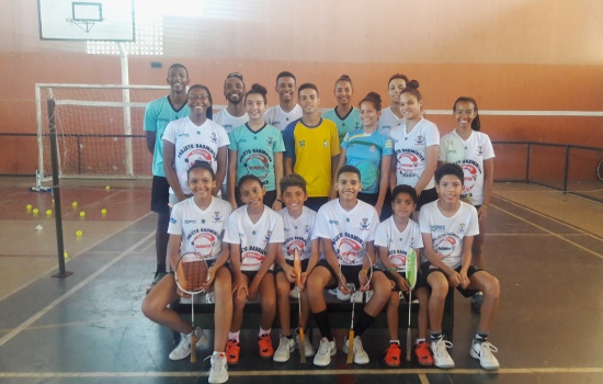 atletas, equipe, competio, ficar, Paran, cidade, Curitiba, vizinha, hospedada, Nacional, quais, integrantes, composta, viajam, quarta-feira, Badminton, Etapa, acontecer