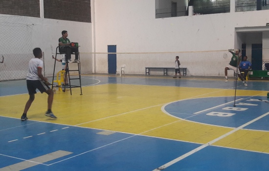 Badminton, Seleo, competio, parceria, federao, Escola, modalidades, FEEPI, seguiu, organizada, abril, sbado, neste, Seletiva, Estadual, Aconteceu, Escolar