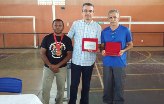 homenagem, Escola, Washington, Badminton, Teresina, SEMEC, educao, Bonfim, fsica, atualmente, planejamento, Chagas, Francisco, assessor, departamento, secretrio, Raimundo, Campeonato, edio, semana, neste, especial, Realizada, Mouro, professores, abertura, cerimnia, coordenador