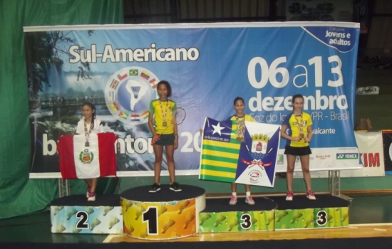 atletas, competio, disputas, categoria, Jnior, encerrou, jovens, Grande, Dirceu, Badminton, Associao, Iguau, individuais, iniciou, reservou, excelentes, Americano, Internacional, Campeonato, jogos, acirradas, ltimo, domingo, peruanos, brasileiros, entre, realizada