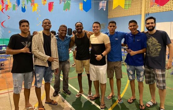 mem�rias, falar, criam, associados, Deste, intera��o, entidade, permitem, associa��o, importante, comemora��es, re�nem, coisas, integrantes, maior